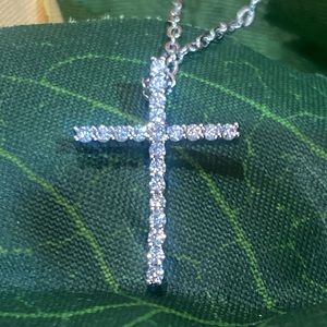 0.25 Carat Diamond Moissanite Cross Necklace Pendant & 925 Sterling Silver Chain